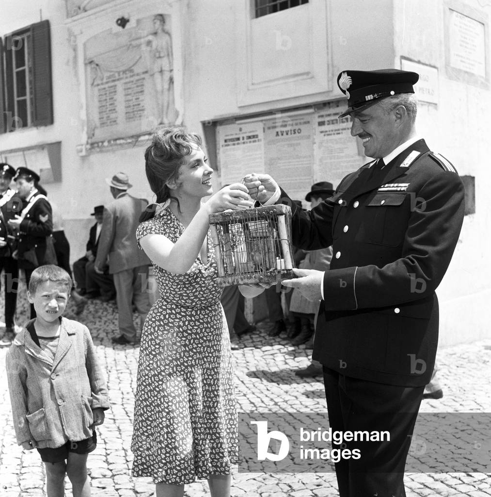 Gina Lollobrigida and Vittorio De Sica in Bread, Love and Dreams, Italy, 1953 (b/w photo)