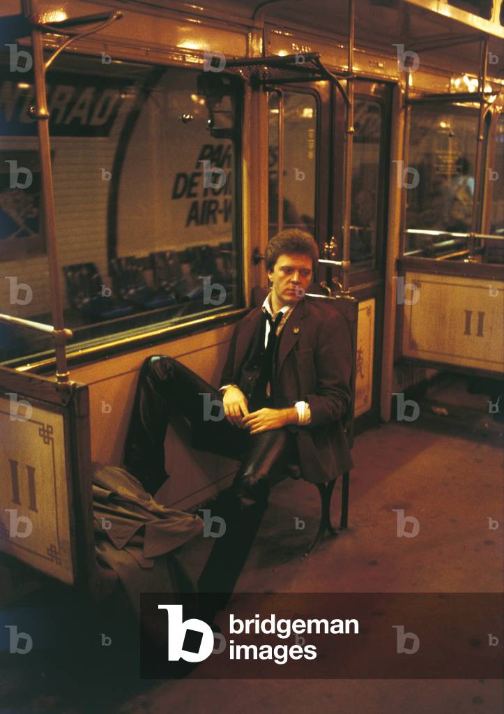 Umberto Tozzi on an underground train
