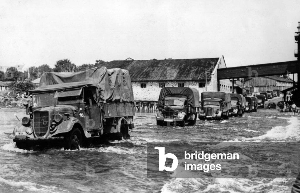 German lorries in Narva