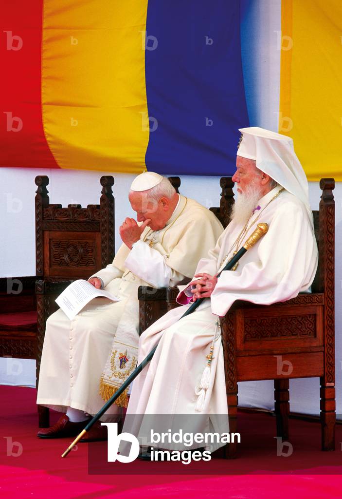 Pope John Paul II and Teoctist Arapasu, Bucarest, Romania