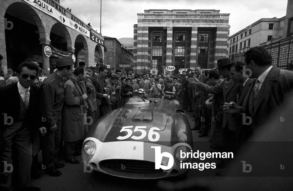 Luigi Musso surrounded by the crowd , Brescia, Italy