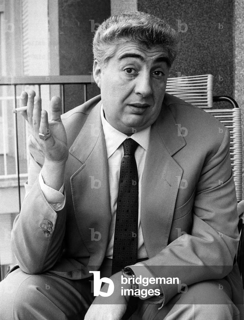 Gino Bramieri on the terrace of his home