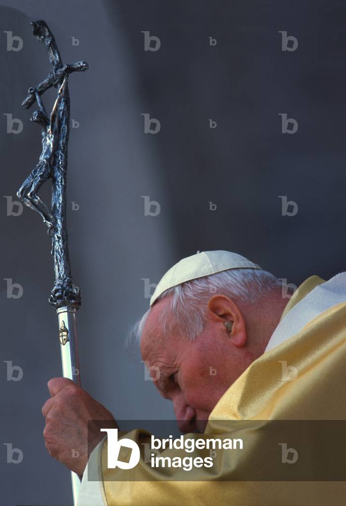 Pope John Paul II during his Pastoral Visit to Armenia, Etchmiadzin, Armenia