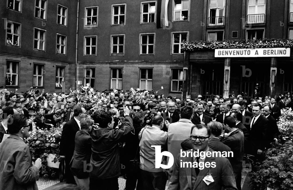 Giuseppe Saragat visiting West Berlin with Willy Brandt