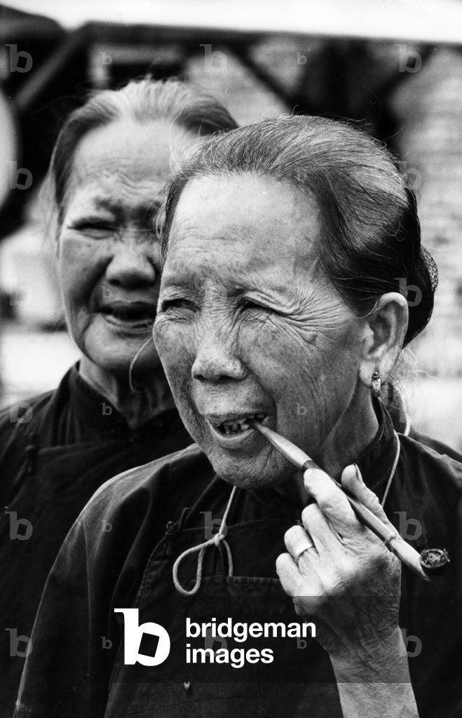 Two Chinese women in Hong Kong
