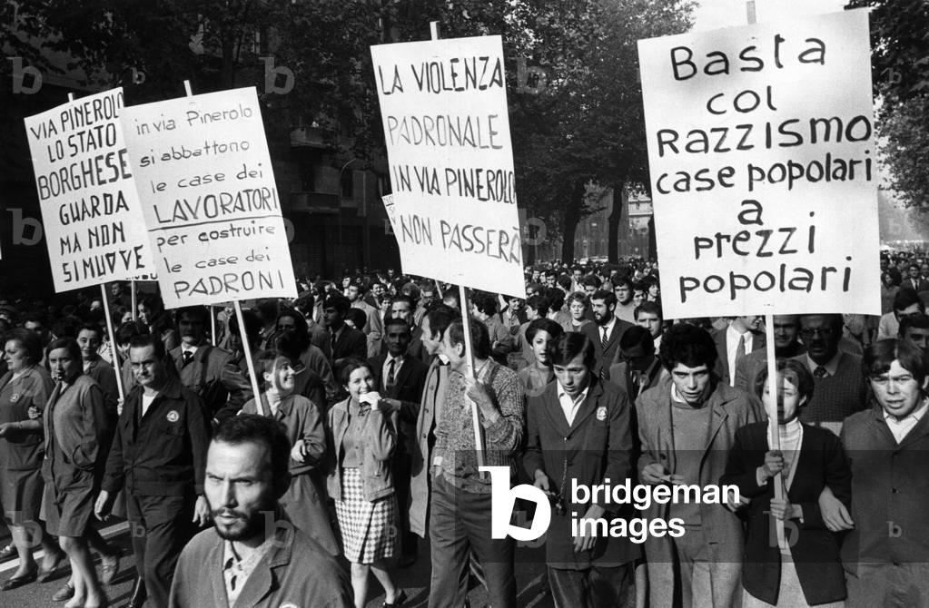 Protest march to demand housing reform