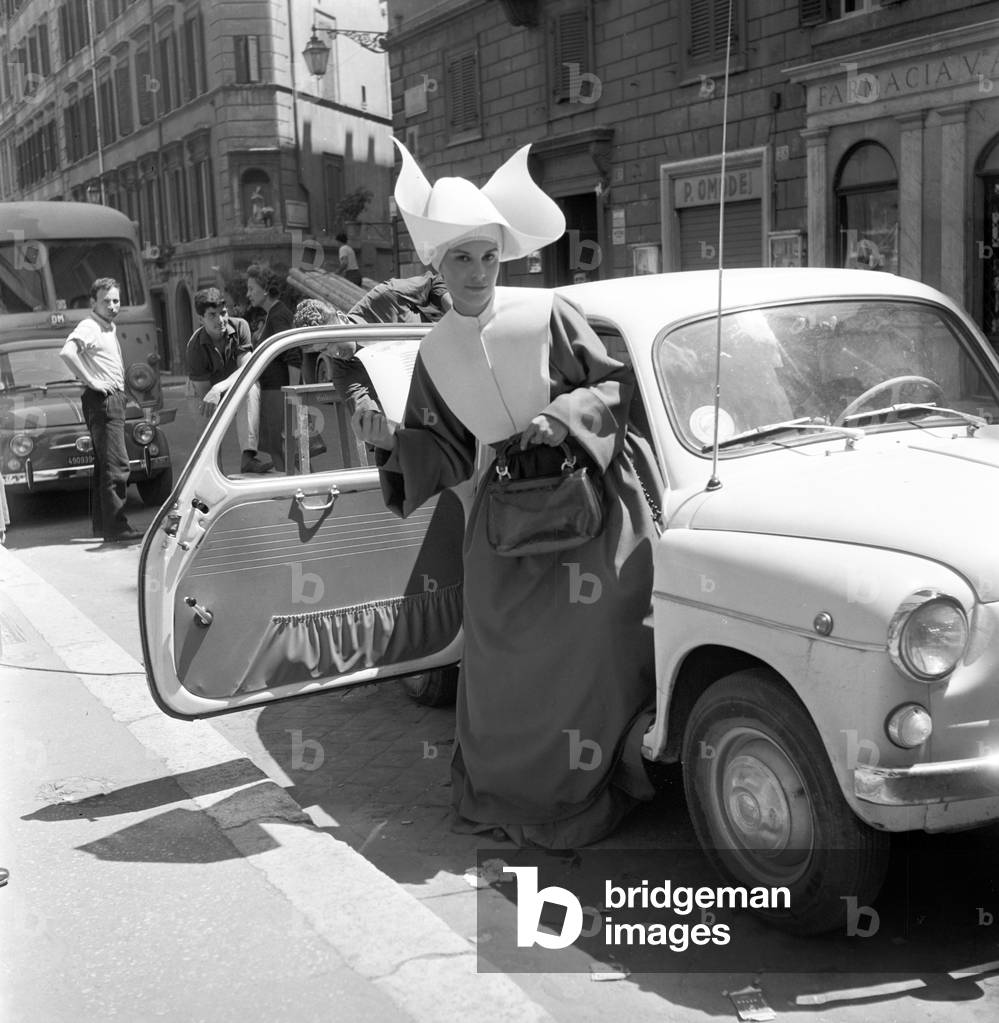 Antonella Lualdi as a nun, Italy, 1963 (b/w photo)
