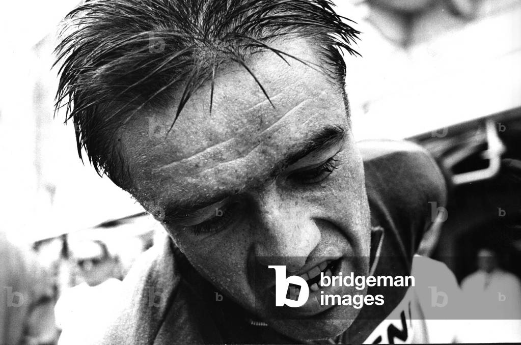Franco Balmamion at the finish of the time trial stage