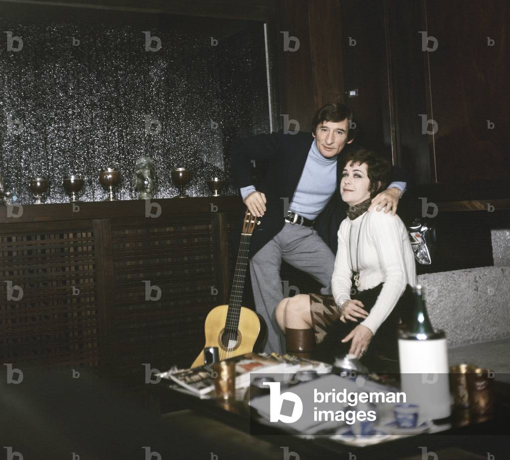 Renato Rascel with his wife, Italy, 1966 (photo)