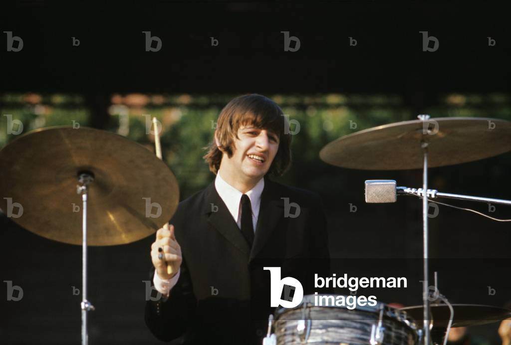 Ringo Starr playing drums, Milan, Italy