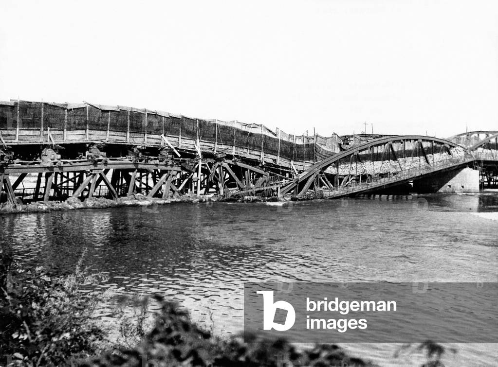 The fallen bridge of Sagrado
