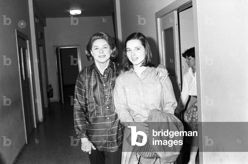 Ingrid Bergman with Isabella Rossellini, Italy, 1980 (b/w photo)