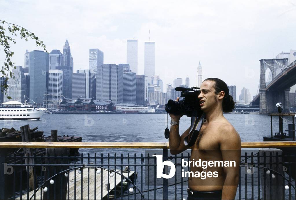 Eros Ramazzotti in New York on the bank of the East River, New York, United States