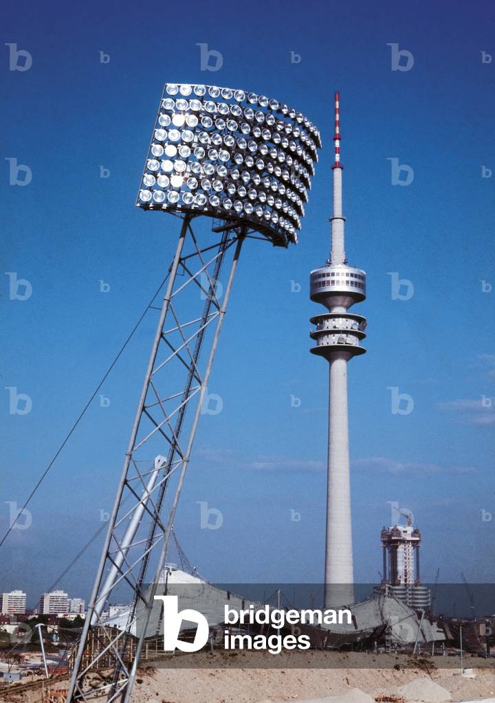 Olympiastadion floodlights