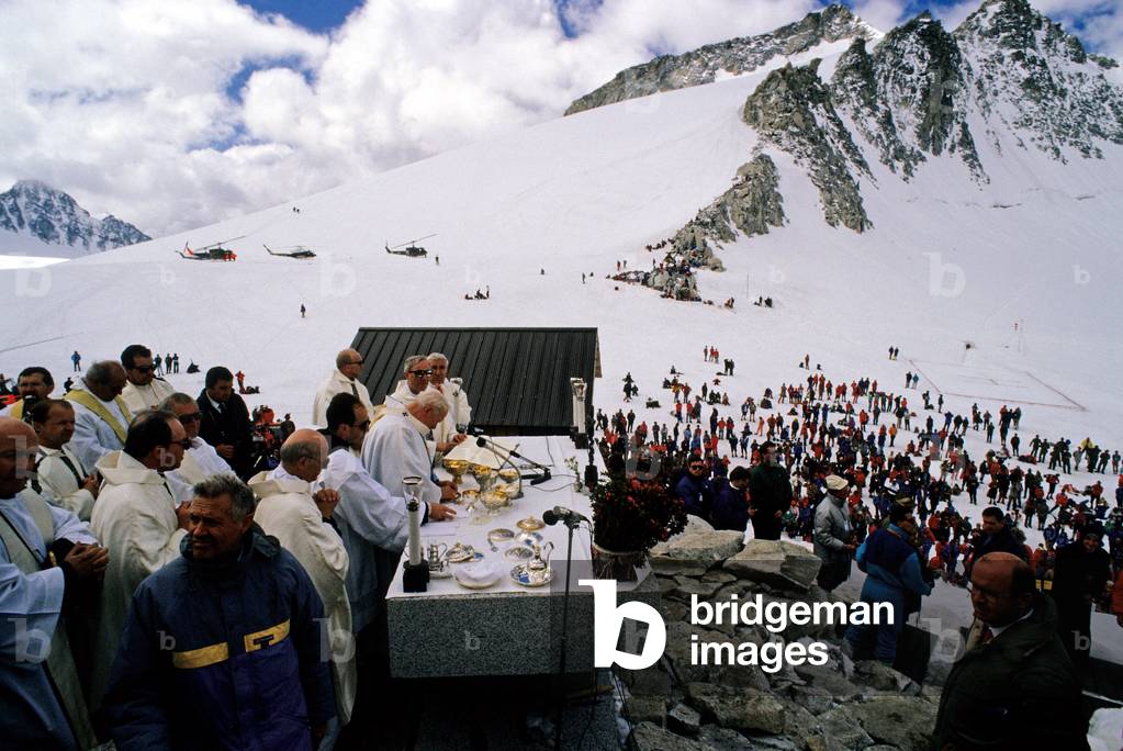Pope John Paul II, Italy, 1988 (photo)