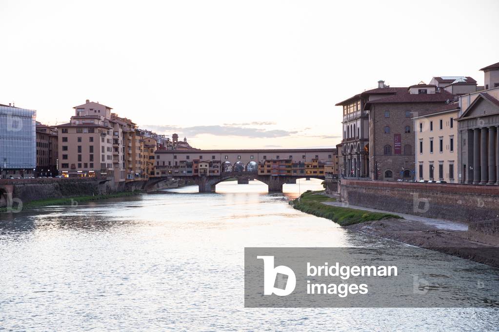 Ponte Vecchio, Florence, Italy (photo)