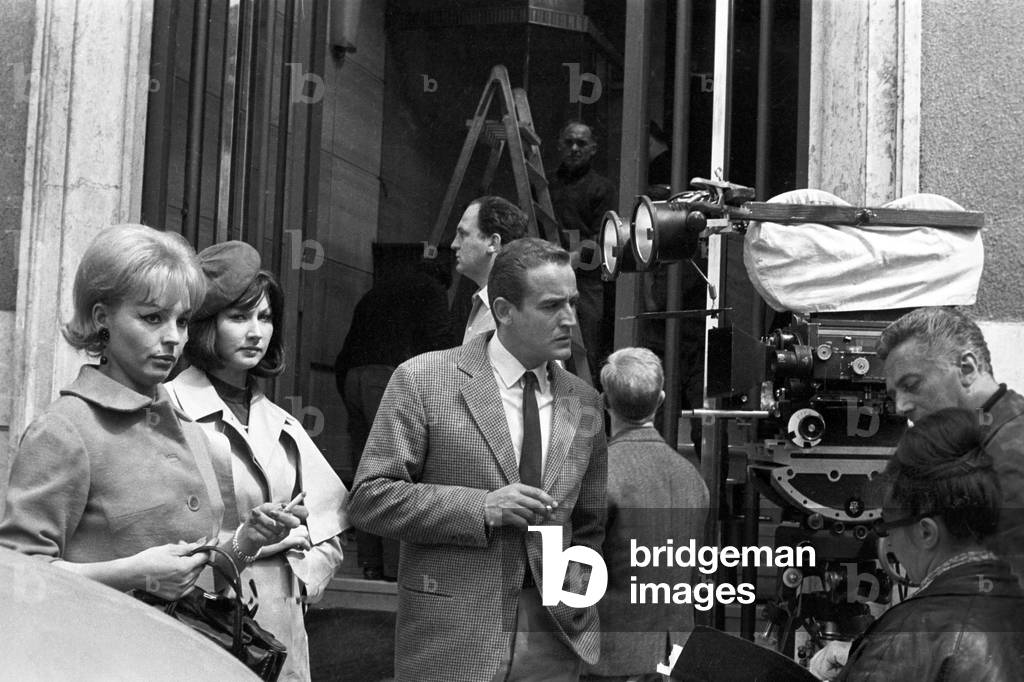 Cristina Gaioni, Annie Gorassini, Dino Risi and Vittorio Gassman on the film set of The Success, Italy, 1963 (b/w photo)