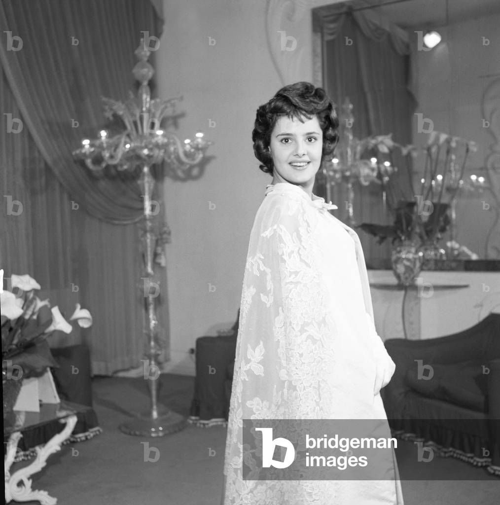Rossana Podesta  posing, Italy, 1957 (b/w photo)
