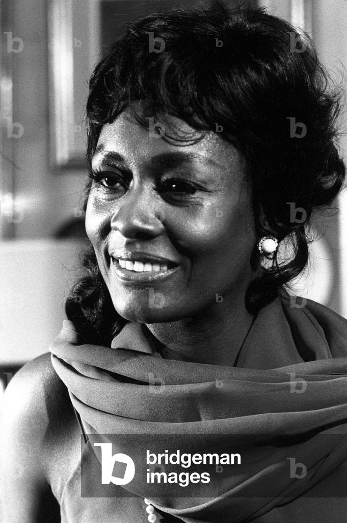 a close up of Shirley Verrett