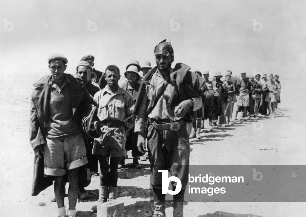 Italian prisoners in Bir Acheim