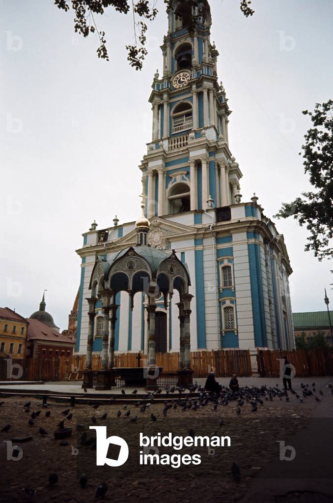 Little square in front of the Bell Tower and the Holy Spring Rotunda