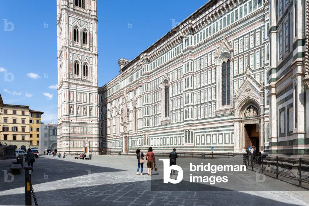 Piazza del Duomo, Florence, Italy (photo)
