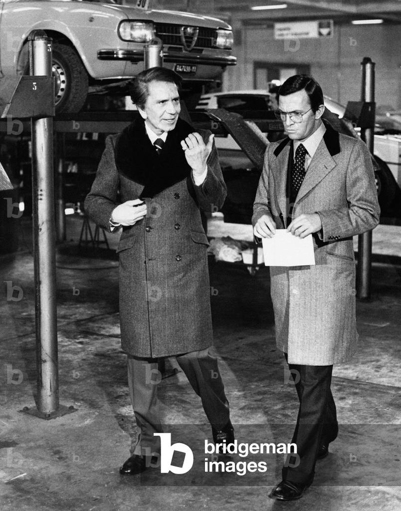 Umberto Orsini and Richard Conte on the set of the film Tony Arzenta - Big Guns
