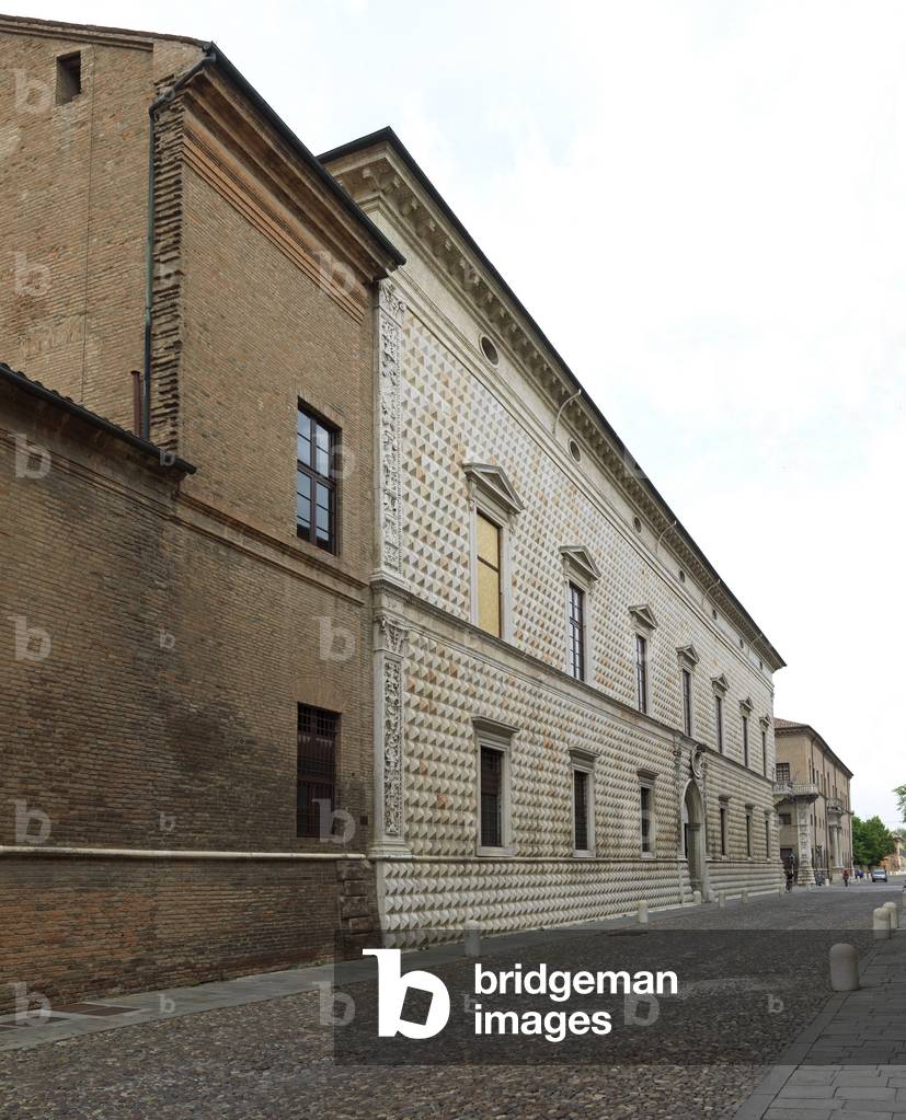 Palazzo dei Diamanti