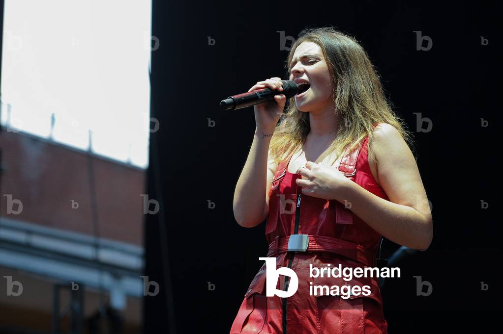 Francesca Michielin in concert, 2018 (photo)