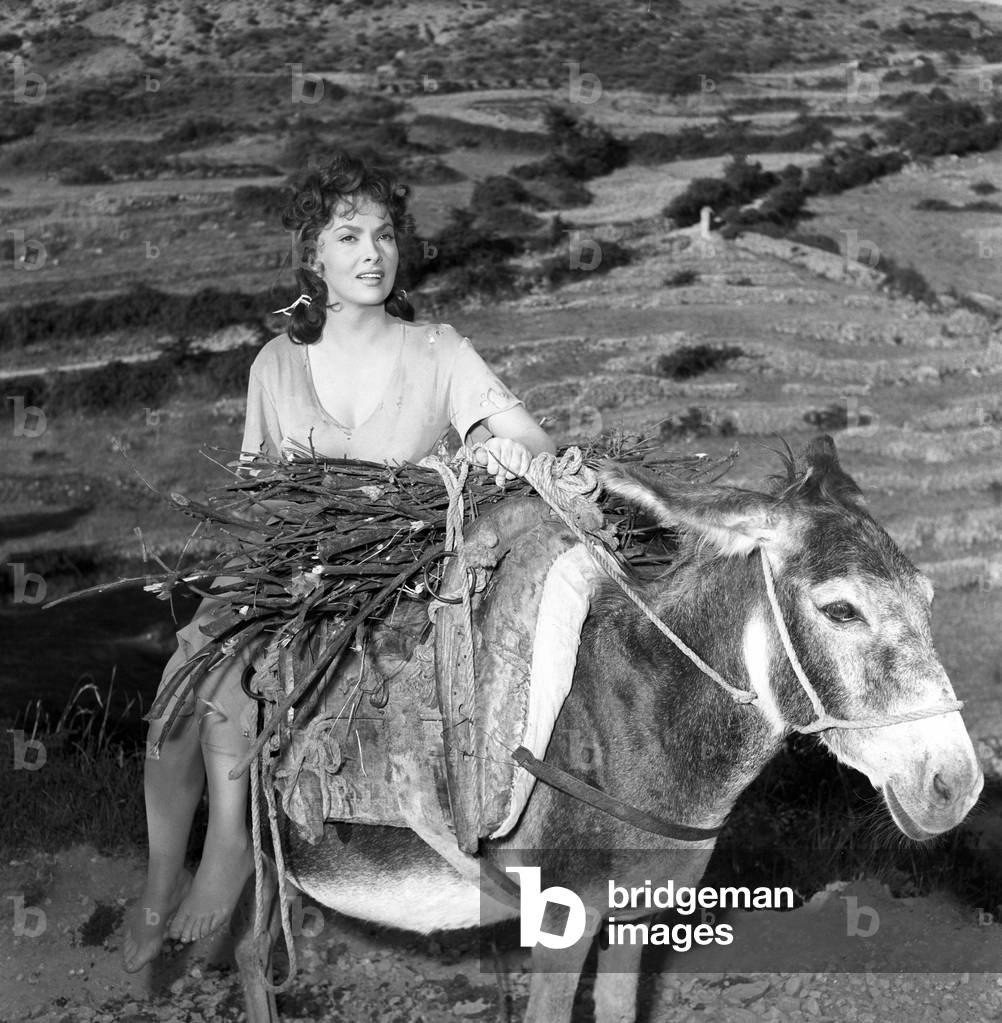 Gina Lollobrigida in Bread, Love and Jealousy, Italy, 1954 (b/w photo)