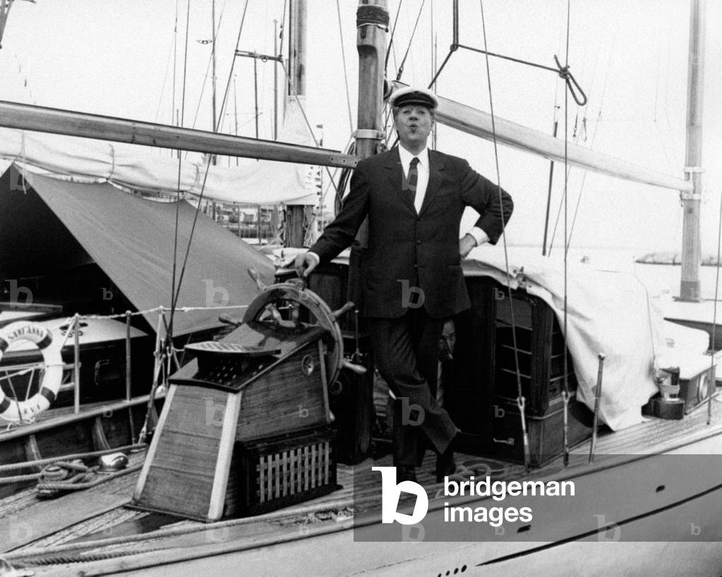 Gino Bramieri on a sailboat