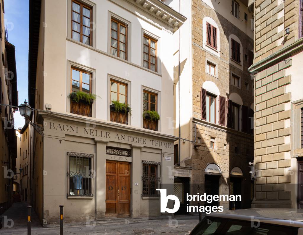 The closed building of the Baths in the ancient thermal baths of Piazza del Limbo, Florence, Italy (photo)