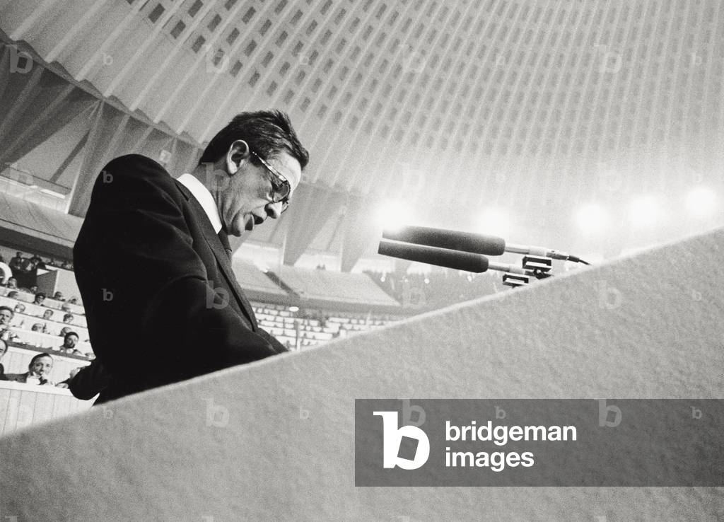 Enrico Berlinguer speaks at the XIV Congress of the Italian Communist Party (PCI), 1975 (b/w photo)