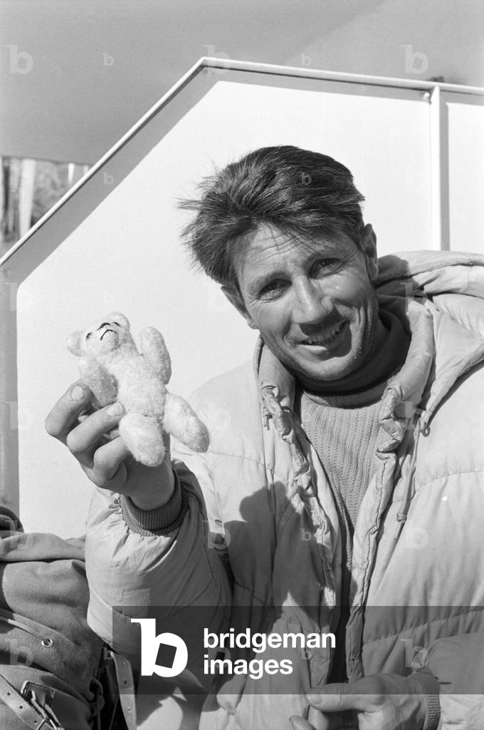 Walter Bonatti showing a teddy bear, Zermatt, Switzerland