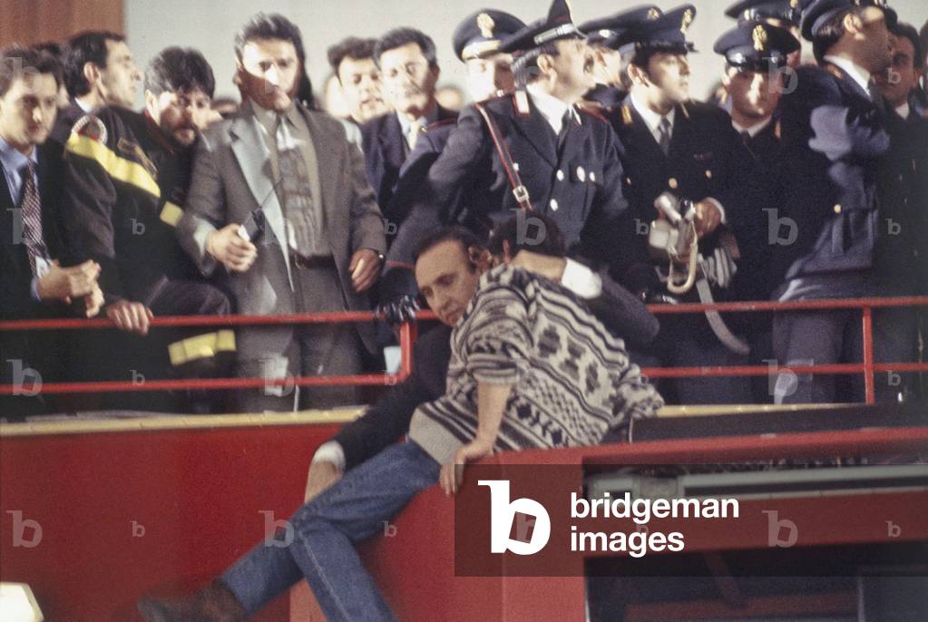 Pippo Baudo rescuing Pino Pagano