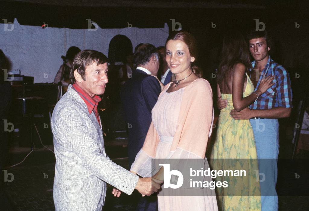 Renato Rascel and Giuditta Saltarini dancing, Italy, 1973 (photo)