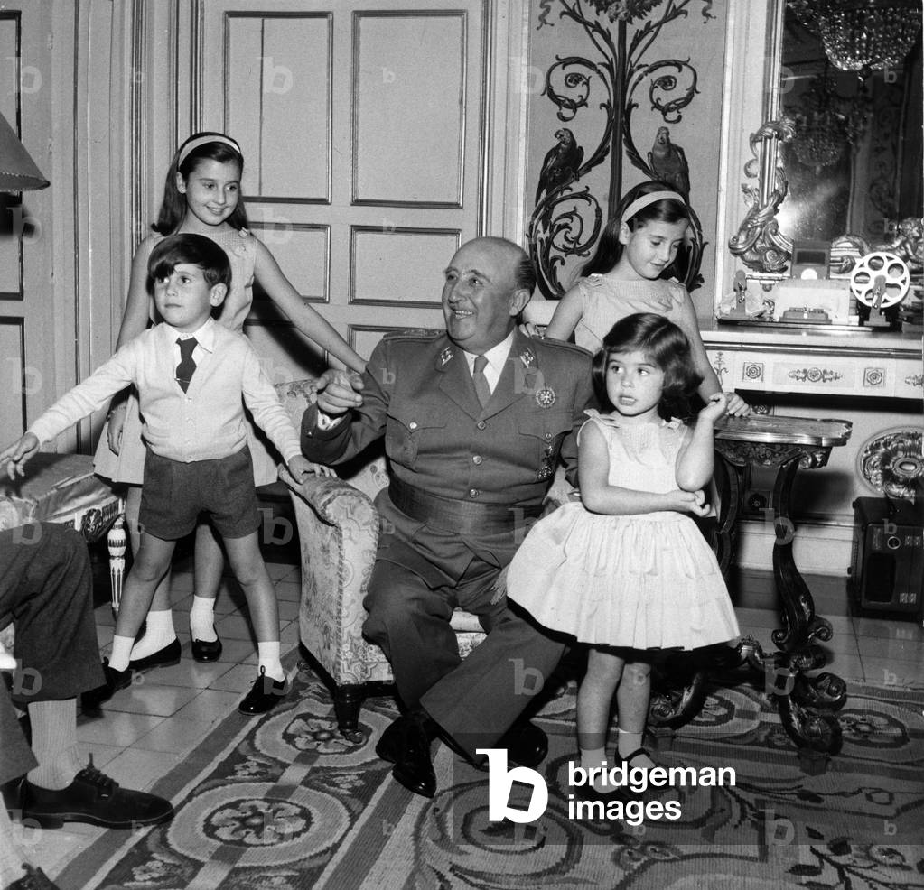 Francisco Franco with his grandchildren