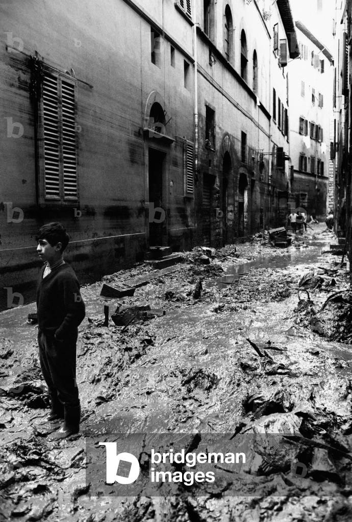 Boy in the mud of via del Corno