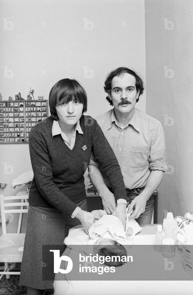 Giovanni Pascutto beside his wife and his son