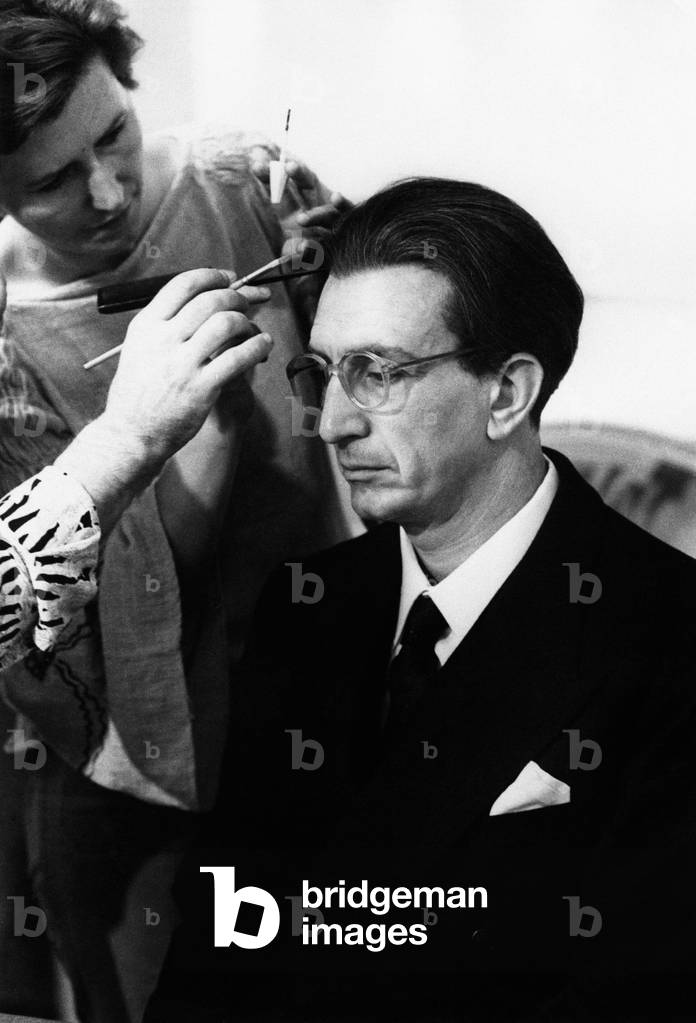 Luigi Vannucchi on the set of Year One