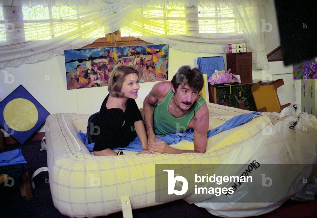 Walter Chiari, Italian actor, comician and TV host, with Macha Meril in 'Amore mio non farmi male', Italy, 1970 (photo)