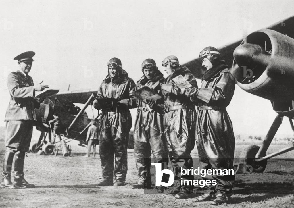 Pilots debriefed