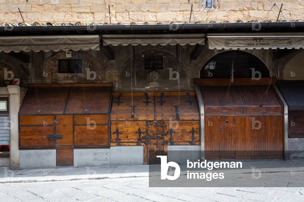 Ponte Vecchio, Florence, Italy (photo)