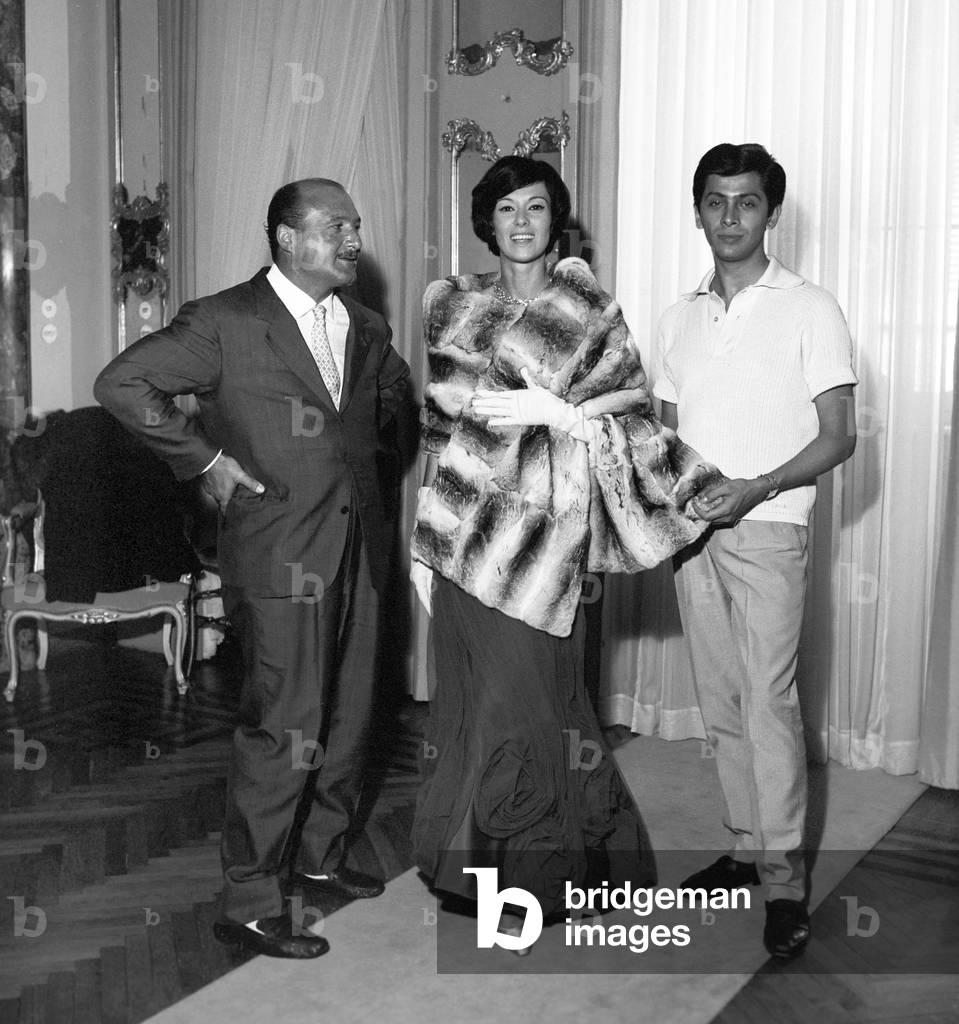 Valentino Garavani's fashion show, Italy, 1959 (b/w photo)