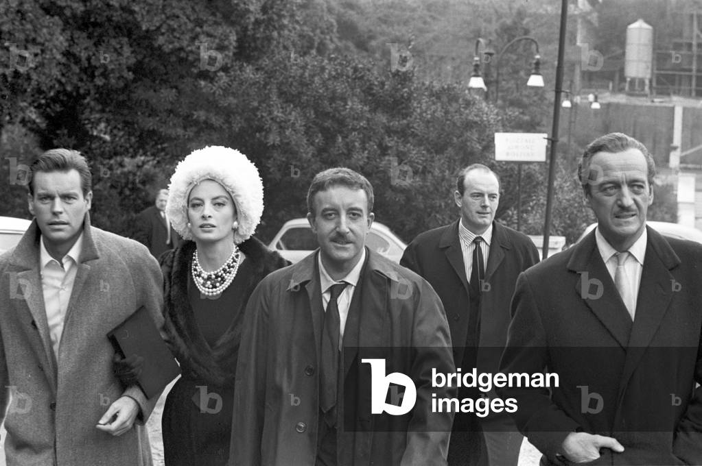 Robert Wagner, Capucine, Peters Sellers and David Niven on set of the film 'The Pink Panther', 1963 (b/w photo)