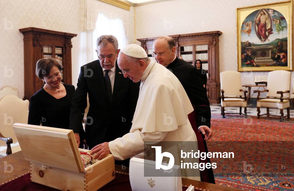 Pope Francis and Alexander Van der Bellen, Holy See, 2017 (photo)