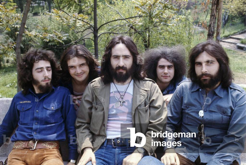 Premiata Forneria Marconi posing