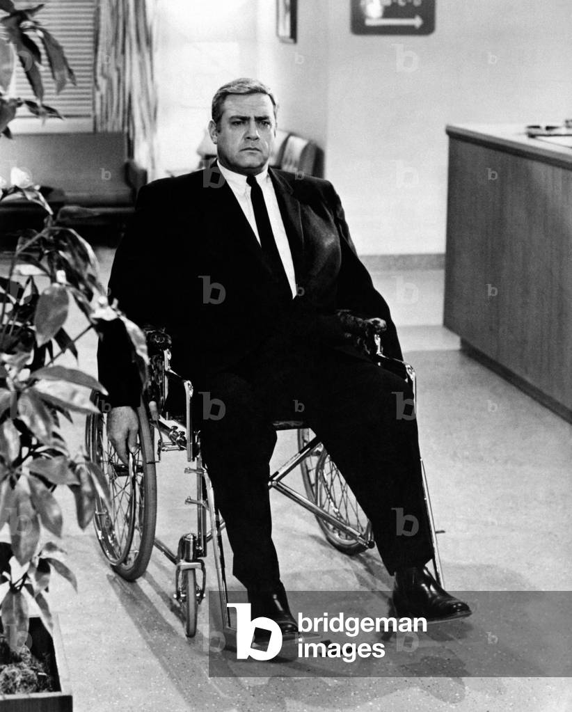 Raymond Burr in Ironside