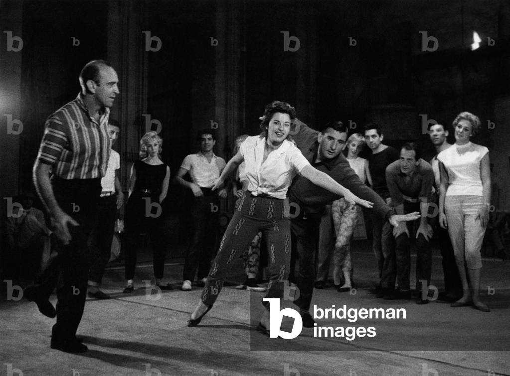 Hermes Pan, Renato Rascel and Giovanna Ralli in a pair of wings