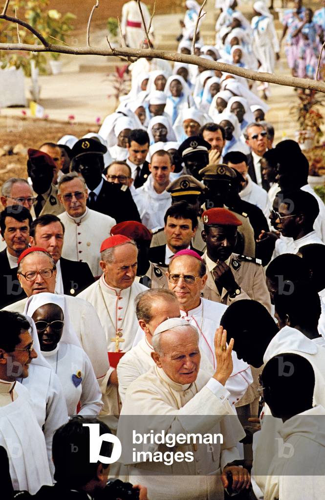 Pope John Paul II, Poponguine, Senegal, Africa 1992 (photo)